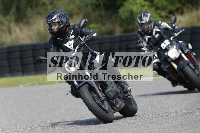 /Archiv-2025/42 07.08.2025 Peter Studer Girls Day ADR/Gruppe pink/65